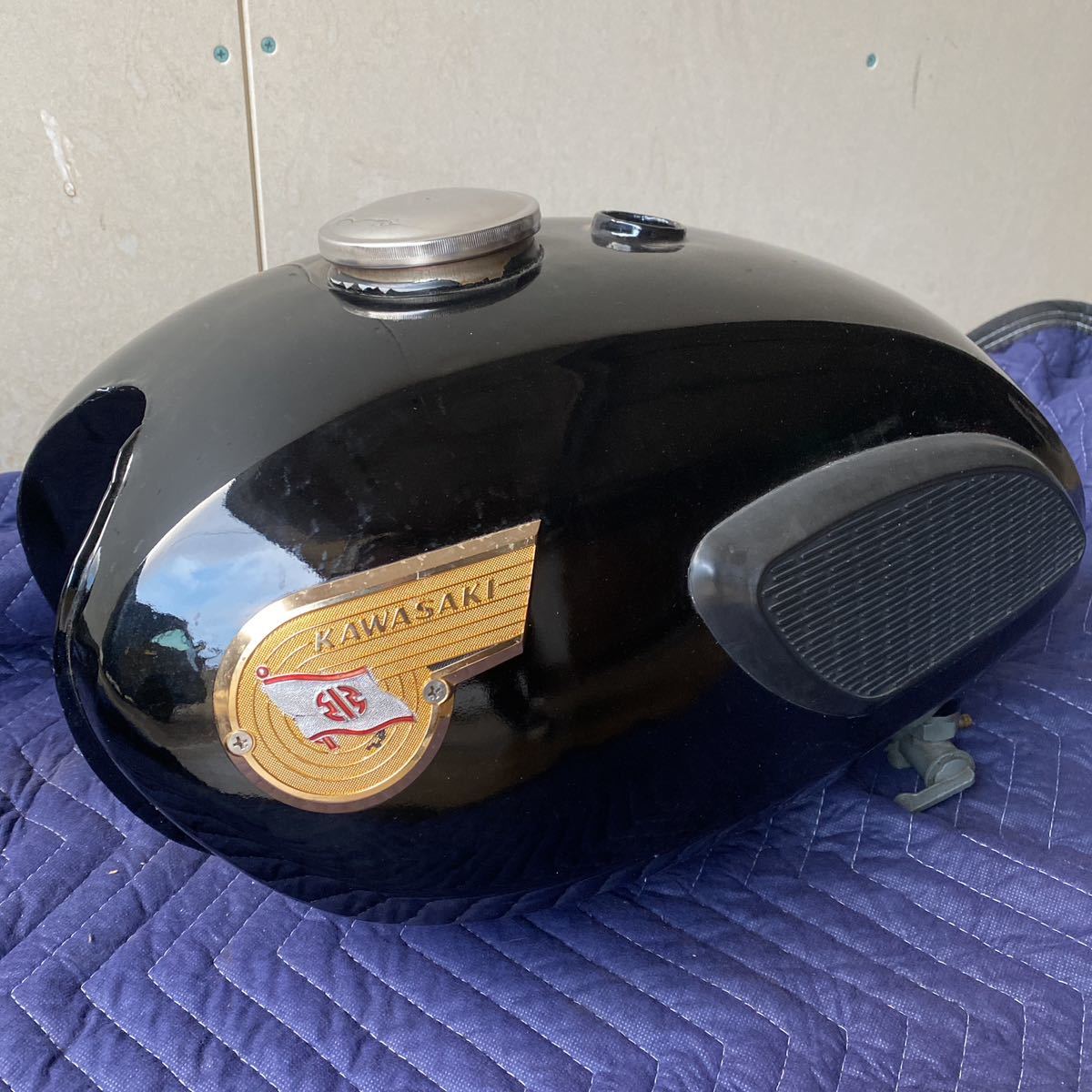W1 ガソリンタンク カワサキW1S W1SA W3 W650RS W800 メグロ K1 K2