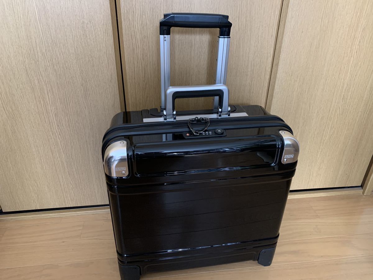 ゼロハリバートン ZERO HALLIBURTON スーツケース | – お買い物 