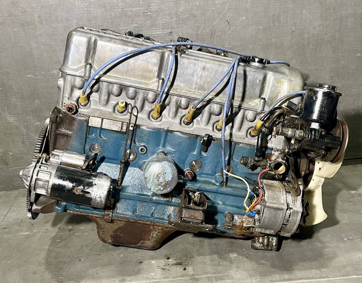 発送可能】Nissan L型 L28 エンジン ヘッド N42 ブロック F54(エンジン 