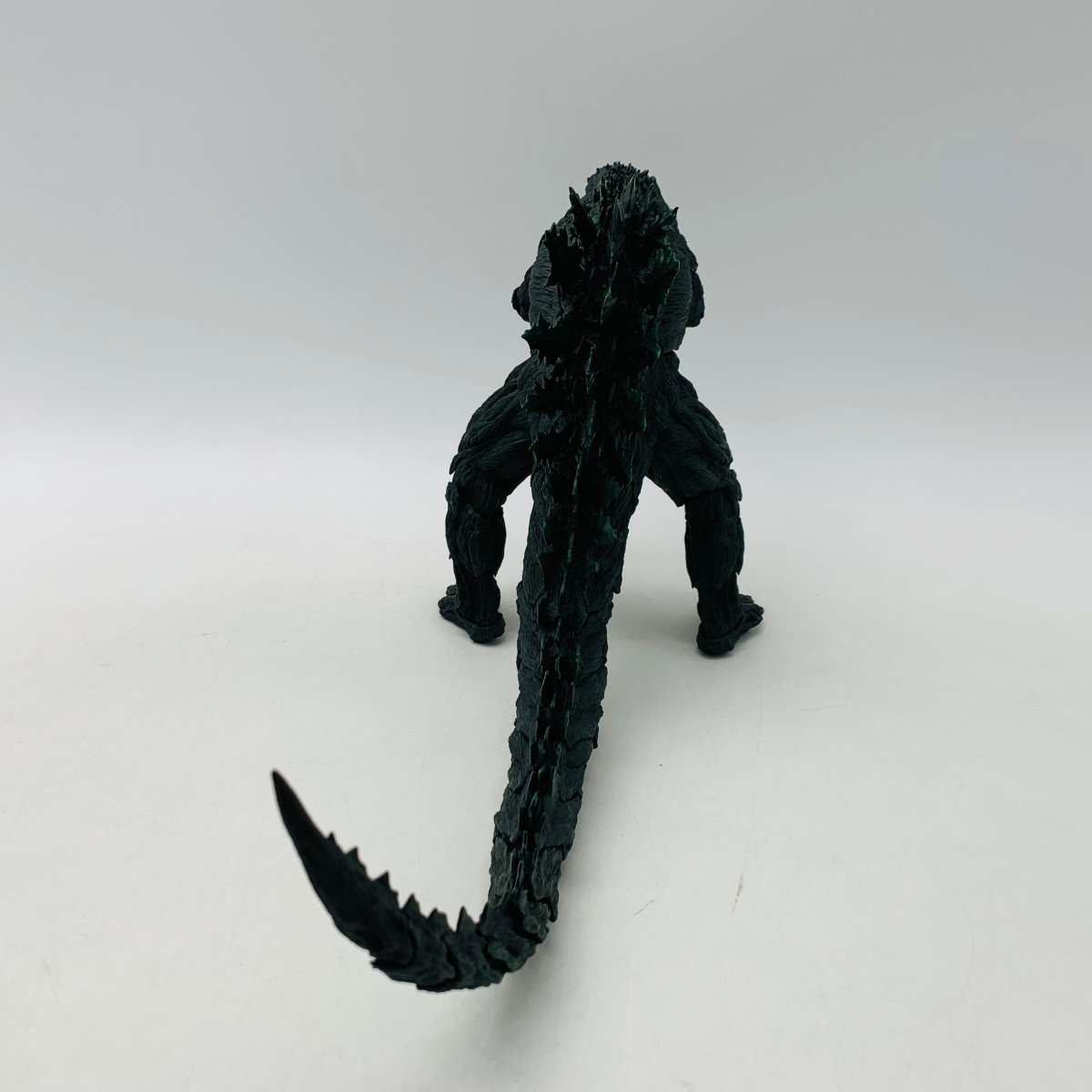中古品 S.H.Monsterarts GODZILLA 怪獣惑星 ゴジラ 2017 【公式通販】