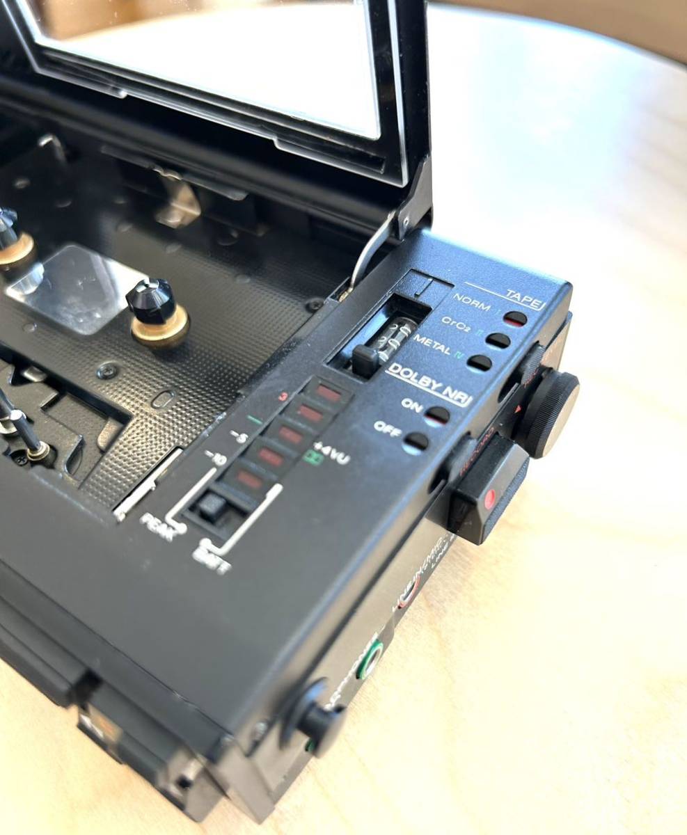SONY WALKMAN WM-D6（カセットウォークマン プロフェッショナル）