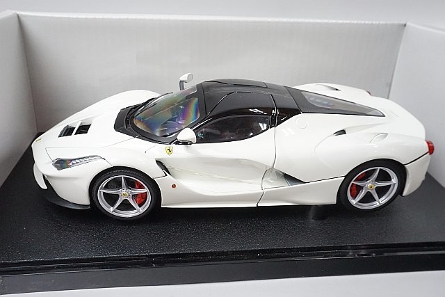 Hot Wheels ホットウィール 1/18 Laferrari ラ・フェラーリ ホワイト