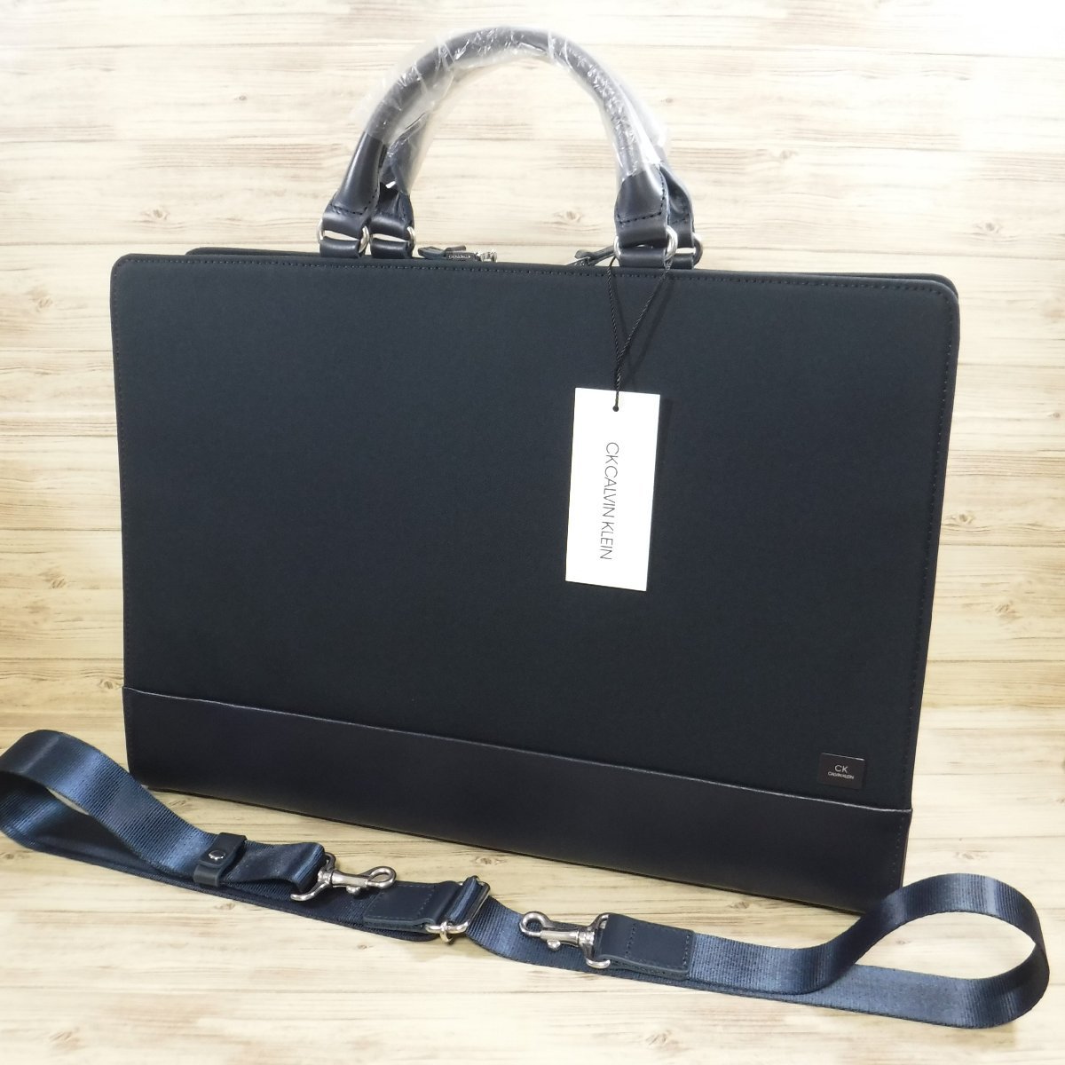 Calvin カルバンクライン Klein カルバン・クライン レディース | 公式 
