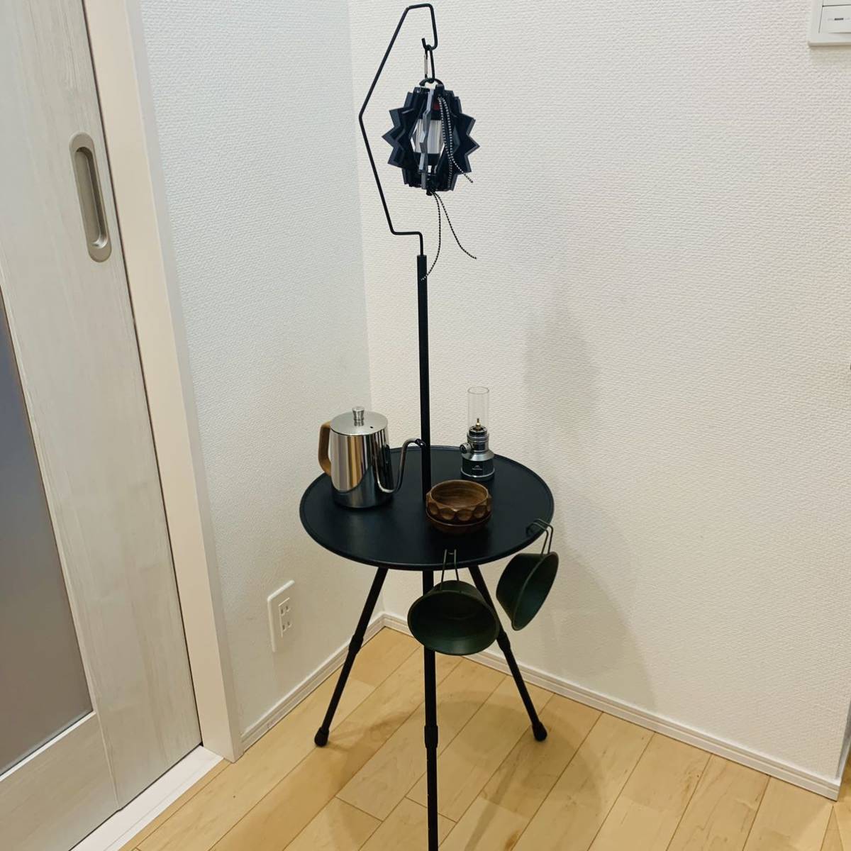 キャンプ用 3足円形テーブル ランタンスタンド セット 無段高さ調整 1m-1.2