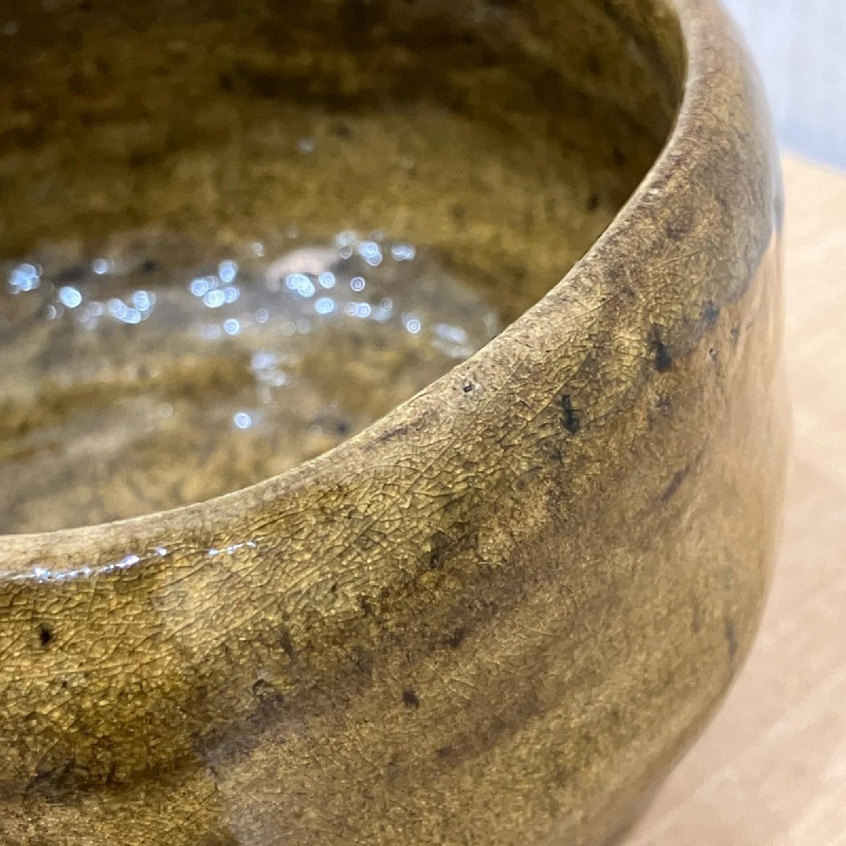 八代　大樋長楽　飴釉茶碗　大樋焼　四方桟共箱　A5513 八代 大樋長楽 飴釉茶碗 大樋焼 四方桟共箱 A5513 八代 大樋長楽 飴釉