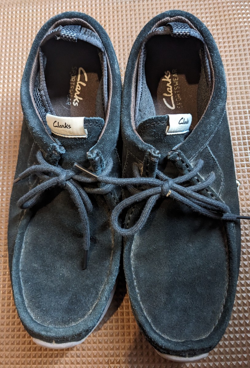 Clarksスゥエードモカシン　黒、26cm