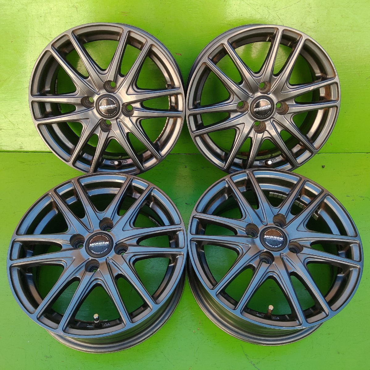 ホットスタッフ ヨコハマ ヴァーレン スタッドレスタイヤ 60R15インチ 