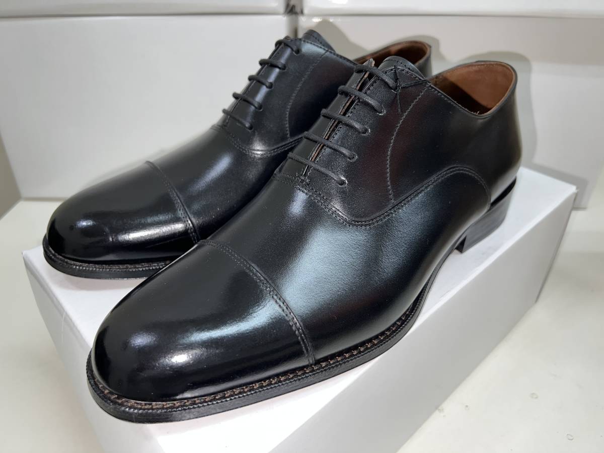新品未使用 ストレートチップ 黒 9 27.0 cm 内羽 牛革製 レザーソール 革底 キャップトゥ 検索 BLACK ブラック パークアベェニュー