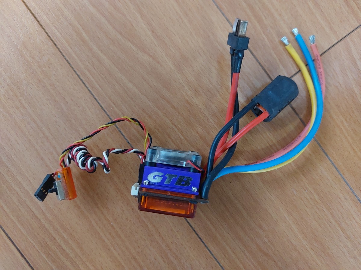 NOVAK Velocity 3.5RブラシレスモーターGTBアンプセット イーグル製