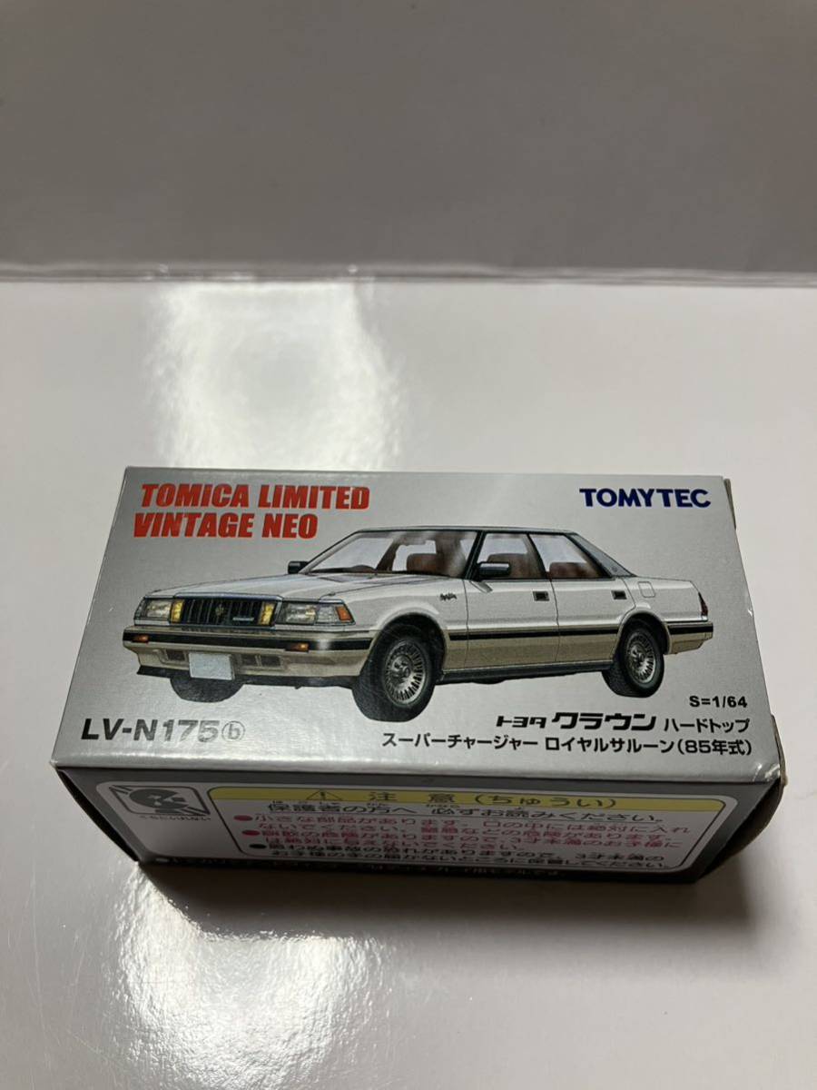 トヨタ LV-N175b クラウン トミカ NEO トミカリミテッドヴィンテージ