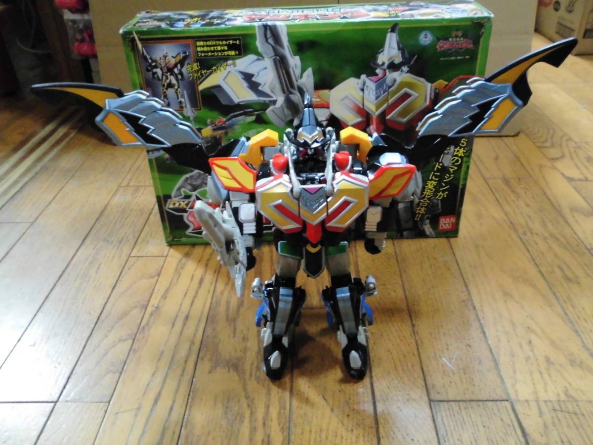 魔法戦隊マジレンジャー DX マジキング BANDAI 魔神合体 DX マジキング