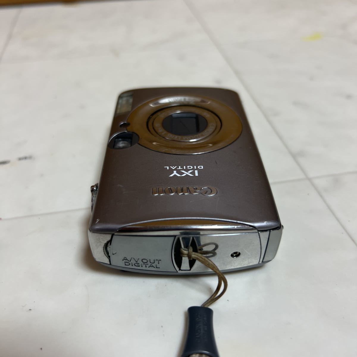 ジャンクCanon キャノン IXY DIGITAL 900IS カメラ