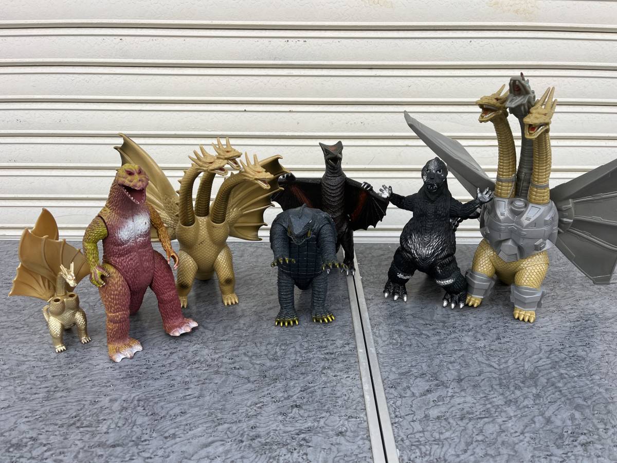 ゴジラ メカキングギドラ ギャオス ガメラ など フィギュアセット 