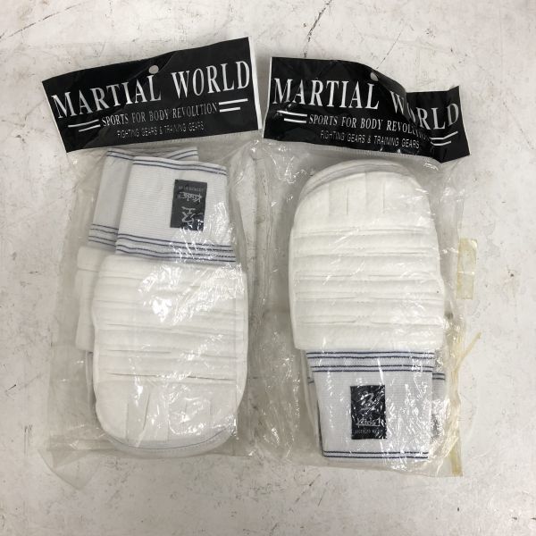 新品 未使用 2つセット マーシャルワールド グローブ MARTIAL WORLD 手袋 ボクシング