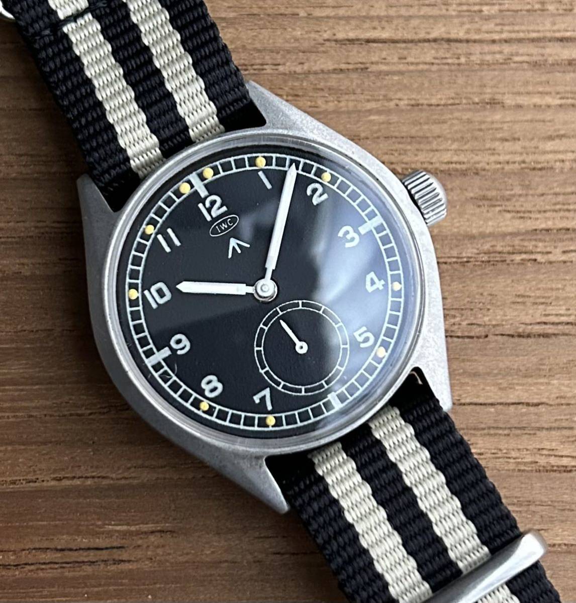 IWC ミリタリー アンティーク 手巻き ジャンク スモールセコンド 