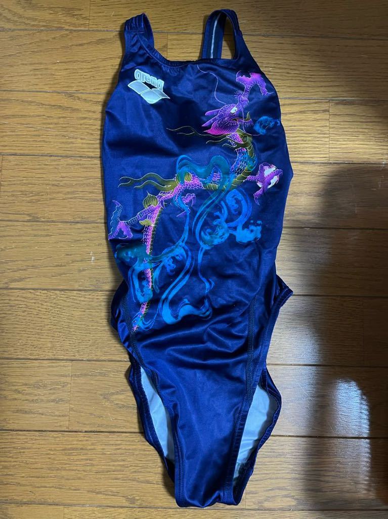 arena アリーナ　水着　ミズノ　Mサイズ