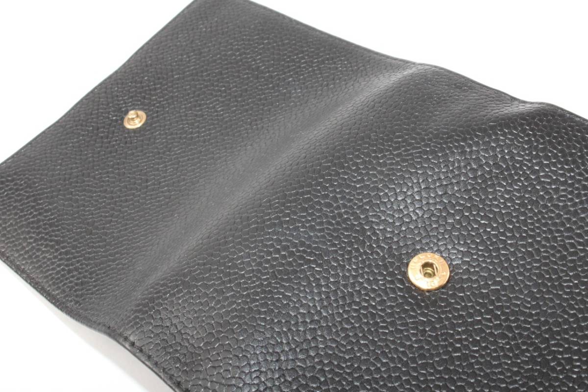 CHANEL シャネル ココマーク キャビアスキン Wホック二つ折り財布