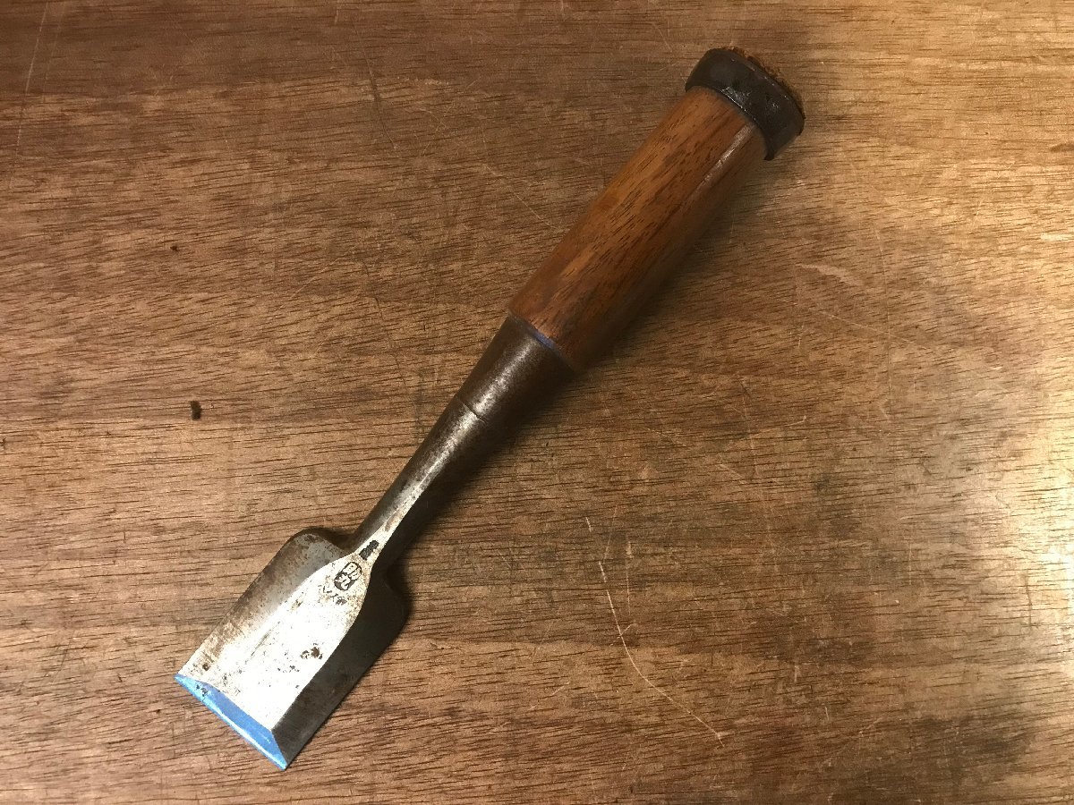 SS-1839 ■送料込■ 助丸 鑿 のみ ノミ 叩き鑿 平鑿 大工道具 工具 道具 在銘 刃幅:36ｍm 170g /くMAら
