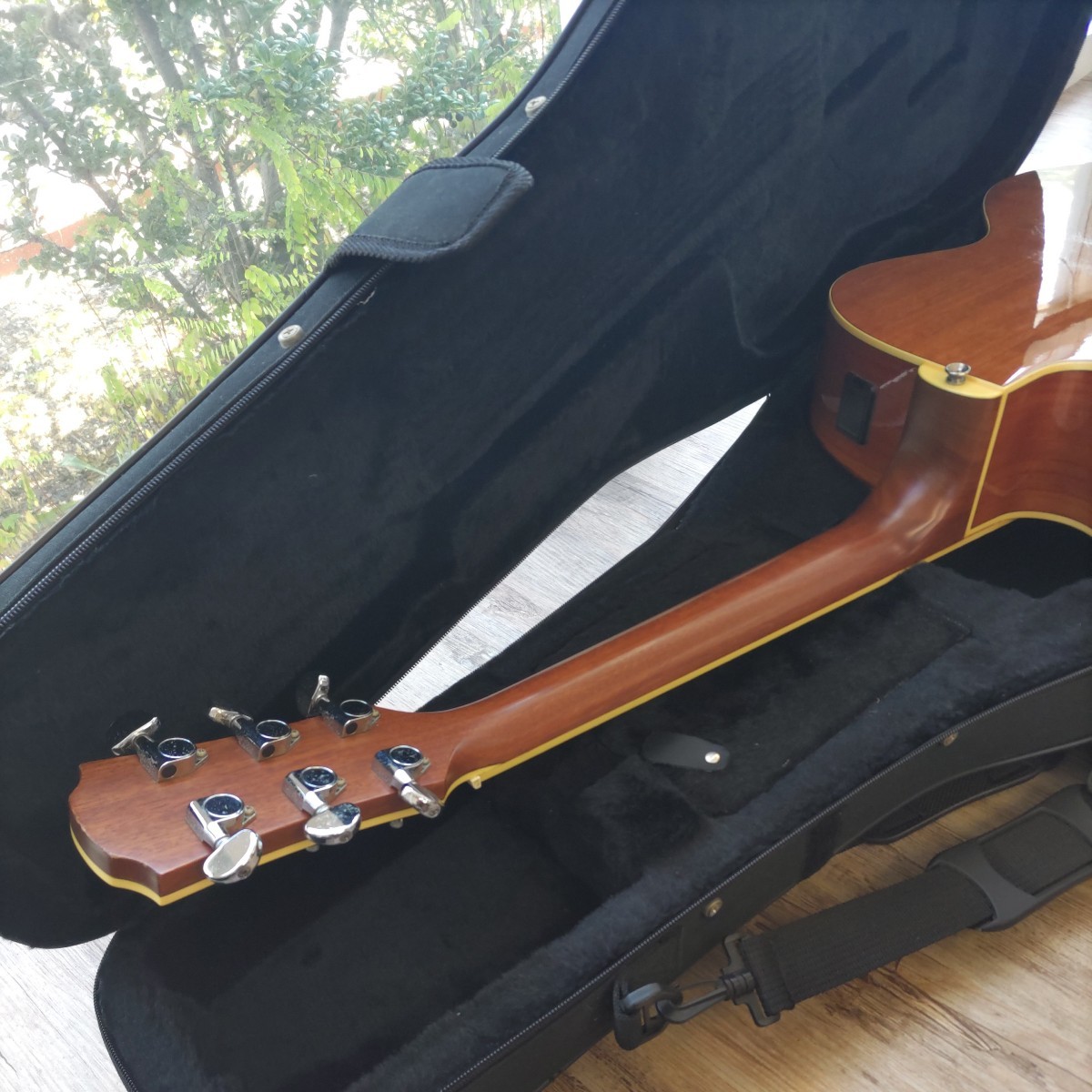 3815【ジャンク品】YAMAHA ヤマハ COMPASS SERIES CPX700 NT ギター 