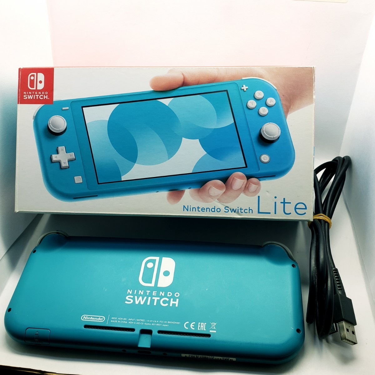 Nintendo Switch Lite 本体 ブルー　充電器セット。 Nintendo Switch Lite 青 HDH-001 充電器付き