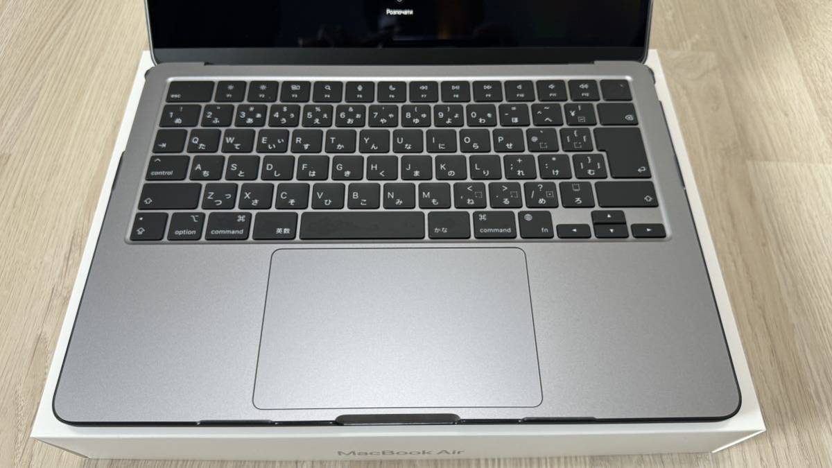 送料無料 美品 MacBook Air M2 2022モデル スペースグレイ 8gbメモリ