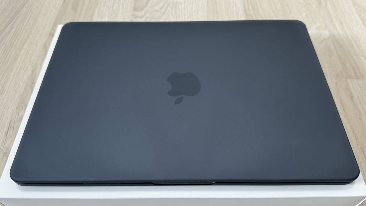 送料無料 美品 MacBook Air M2 2022モデル スペースグレイ 8gbメモリ