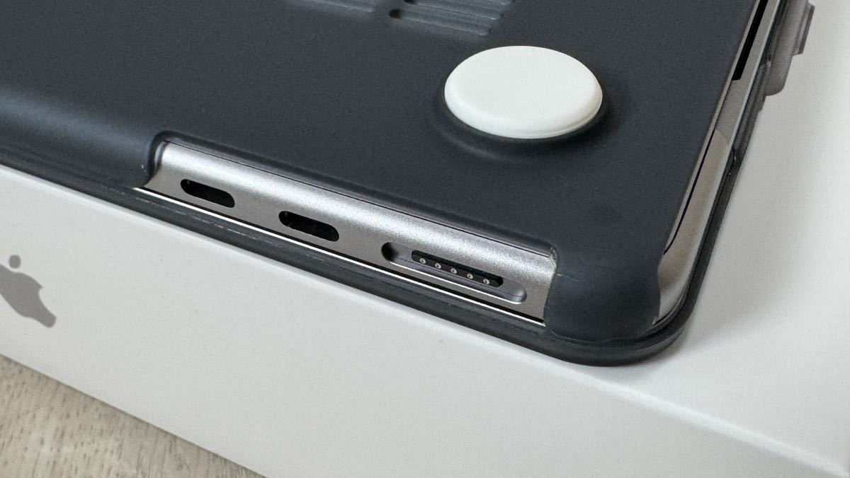 送料無料 美品 MacBook Air M2 2022モデル スペースグレイ 8gbメモリ