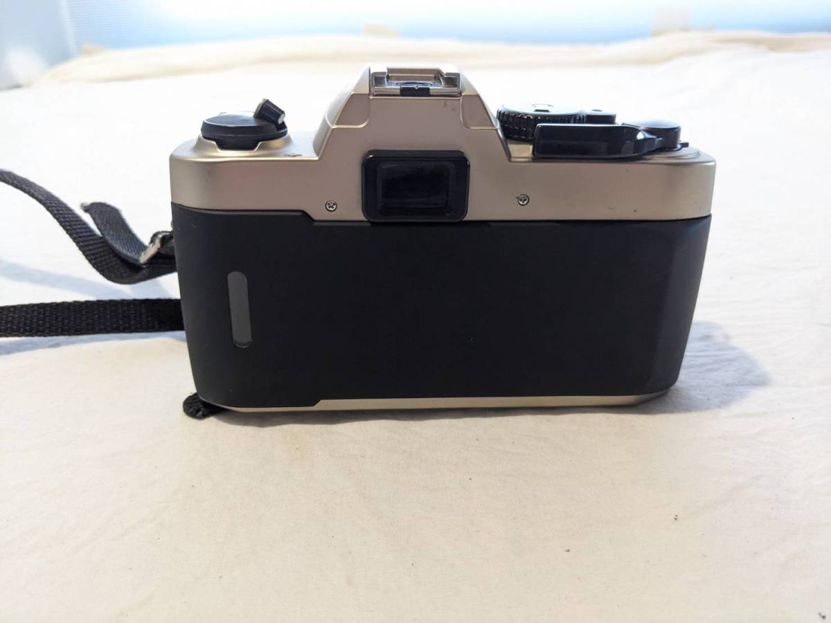 Nikon ニコン FM10 フィルムカメラ本体 専用ケース付き Nikon FM10