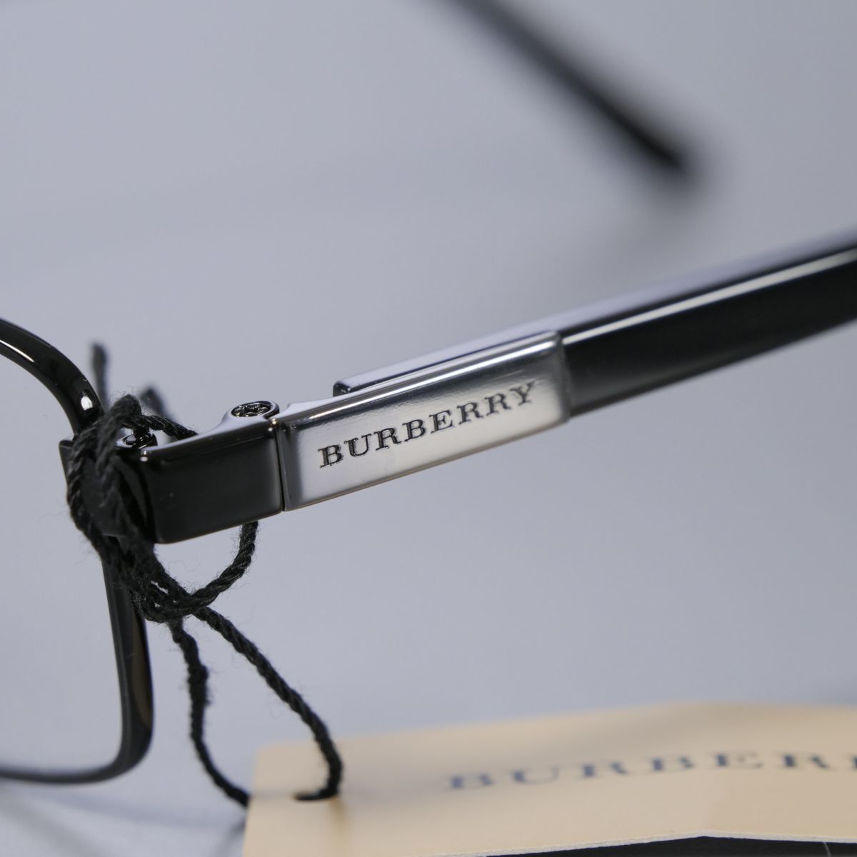MF7178：未使用*BURBERRY/バーバリー*スクエアフレーム*チタンフレーム 