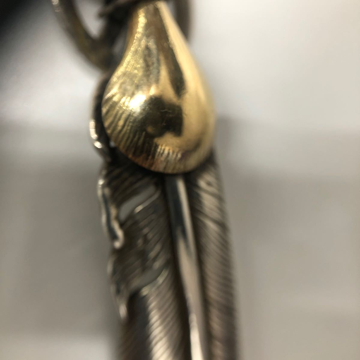 Y11107/【中古】タディ&キング ホイールフェザー 上金 ペンダント 