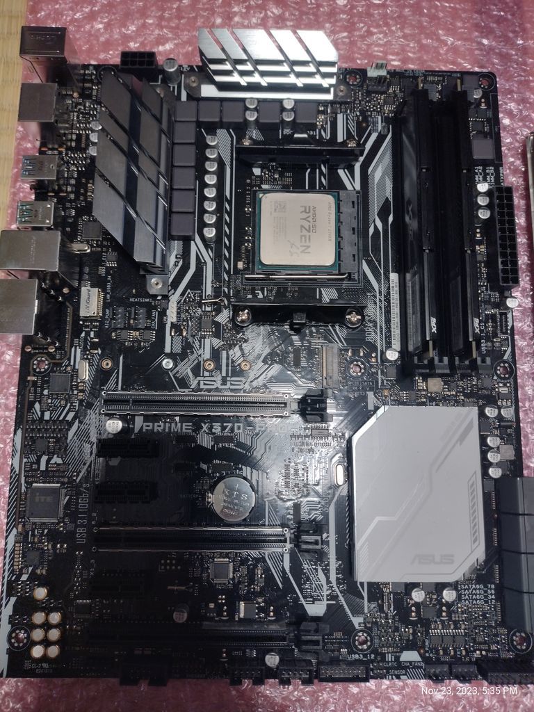 Asus Prime X370-PRO - AM4 X370 - Ryzen 2700X 50周年限定 "Lisa Su" CEOエディション - DDR4 64GBセット