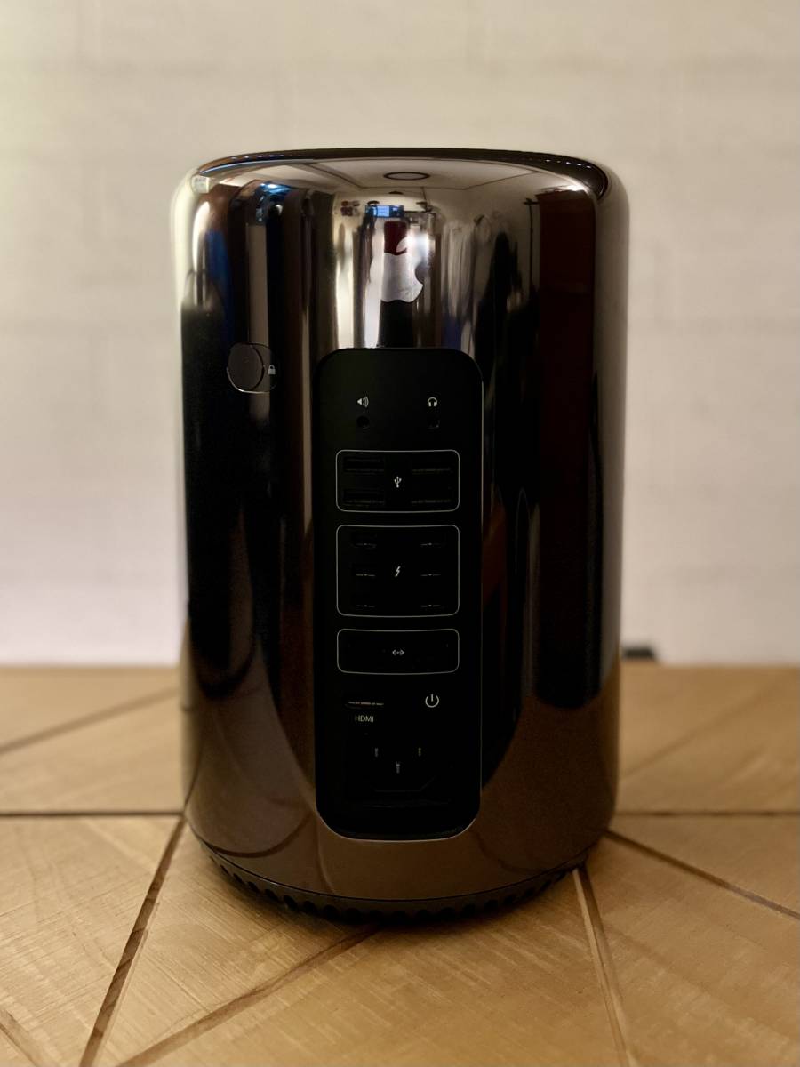 1円から】Mac Pro Late 2013｜3.7GHz / 32GB / AMD FirePro D300 2GB