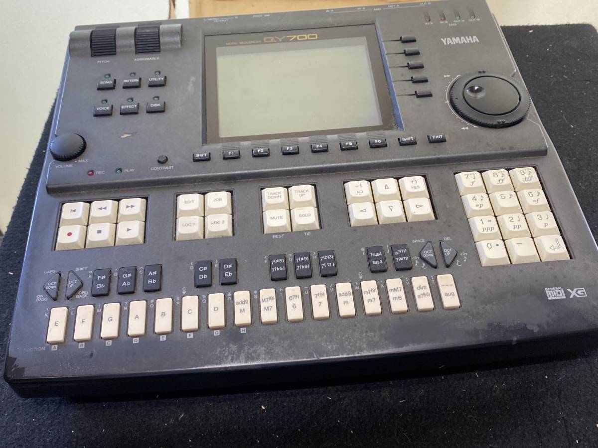 QY700 YAMAHA シーケンサー Yamaha ジャンク リズムマシン Music
