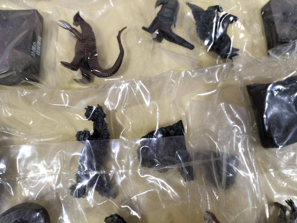 帰ってきたウルトラ怪獣名鑑 怪獣総進撃 バンダイ まとめ] ノーマル