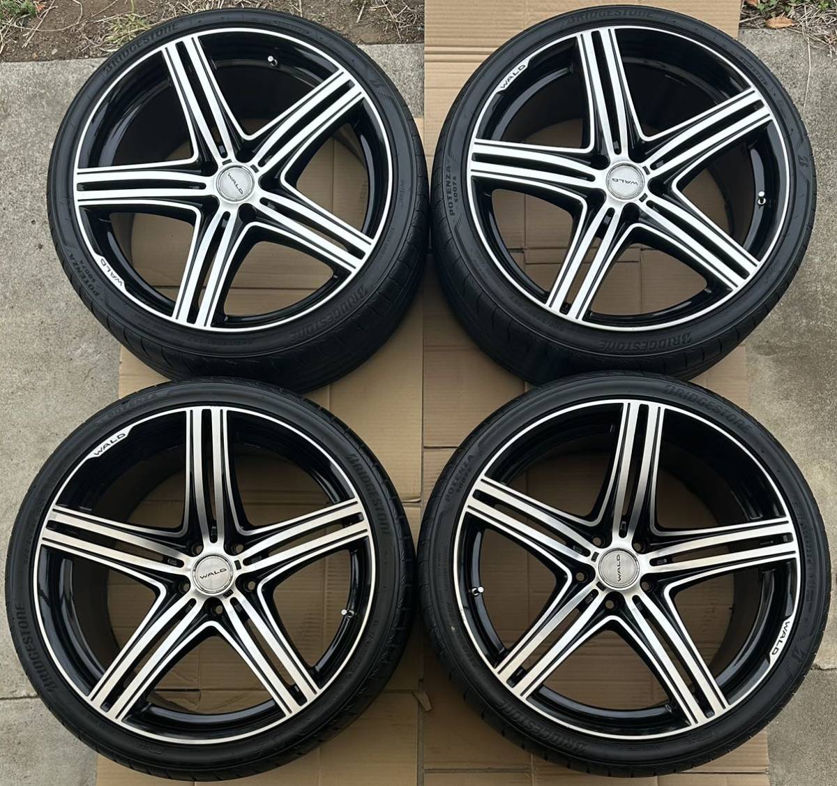 レア！美品!ヴァルド WALD マホラ MAHORA M11C R21 中古 タイヤ 