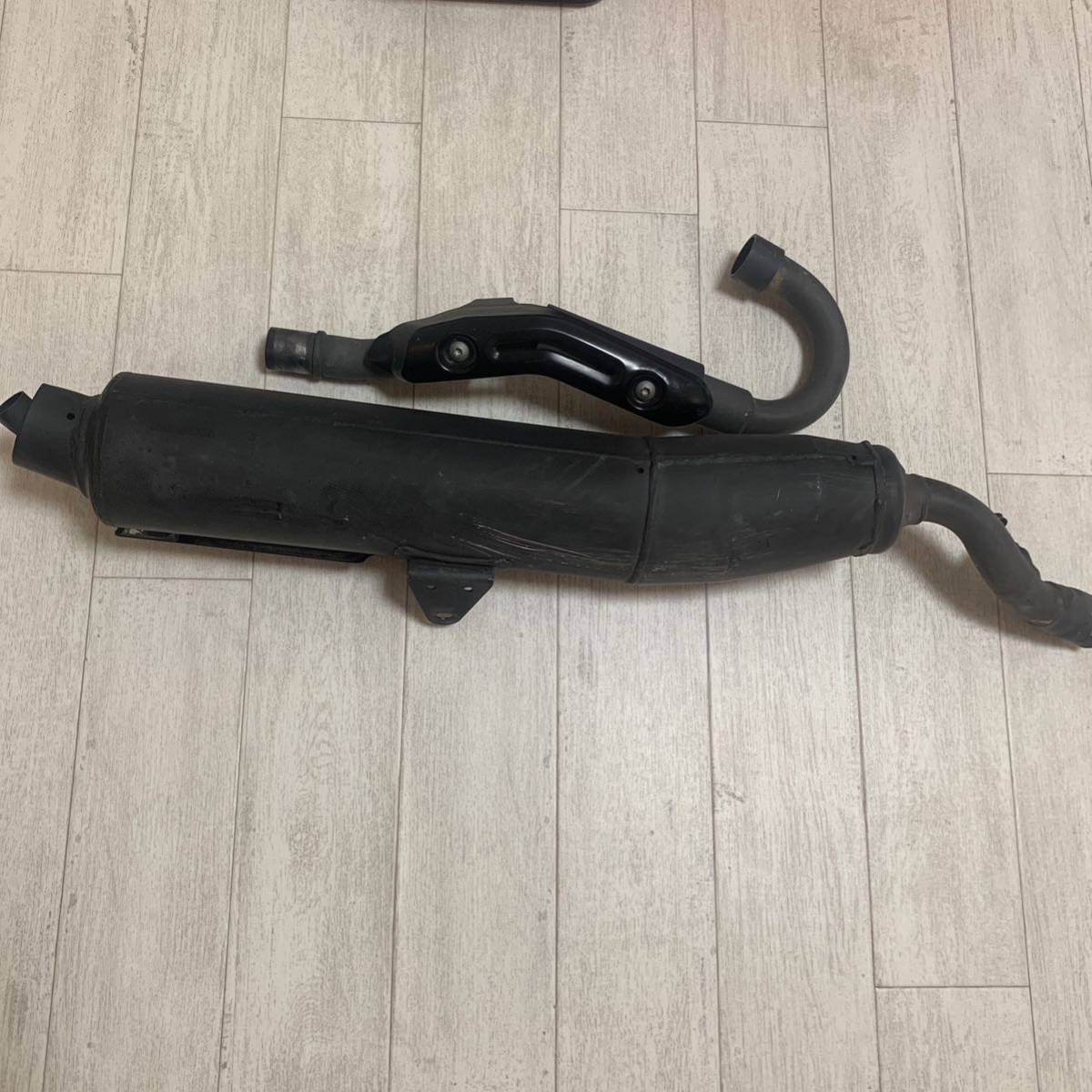 HONDA xr230純正マフラー 