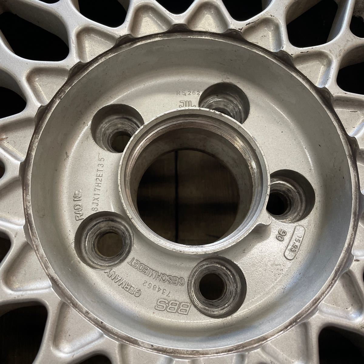 【新作】 ▼ BBS RS262 8J×17H2ET35 PCD114.3 ハブ径73mm OFF＋35 5穴 4本 225/45-17 現状品 中古品