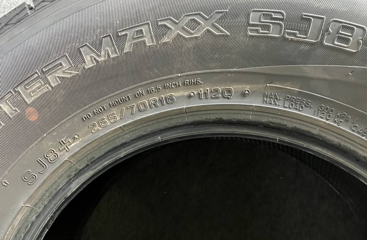 265/70R16 DUNLOP WINTERMAXX SJ8 2021年製 4本 ランクル等