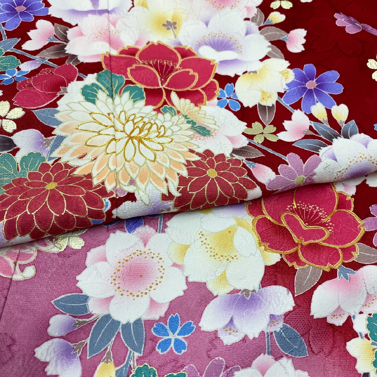 着物月花 金駒刺繍 金彩 可憐な花 振袖 正絹 金糸 ki121 【公式通販】