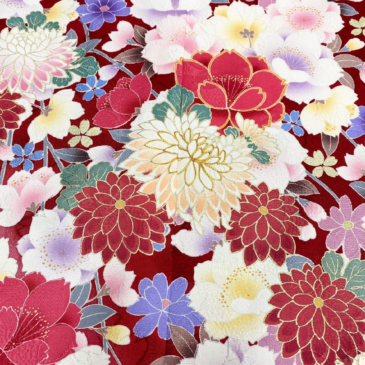 着物月花 金駒刺繍 金彩 可憐な花 振袖 正絹 金糸 ki121 【公式通販】