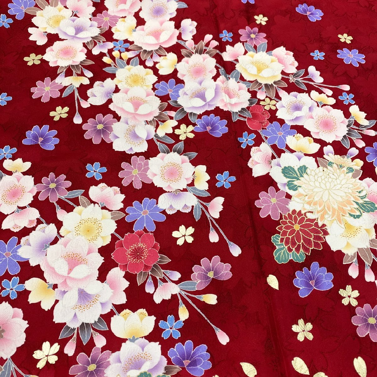 着物月花 金駒刺繍 金彩 可憐な花 振袖 正絹 金糸 ki121 【公式通販】