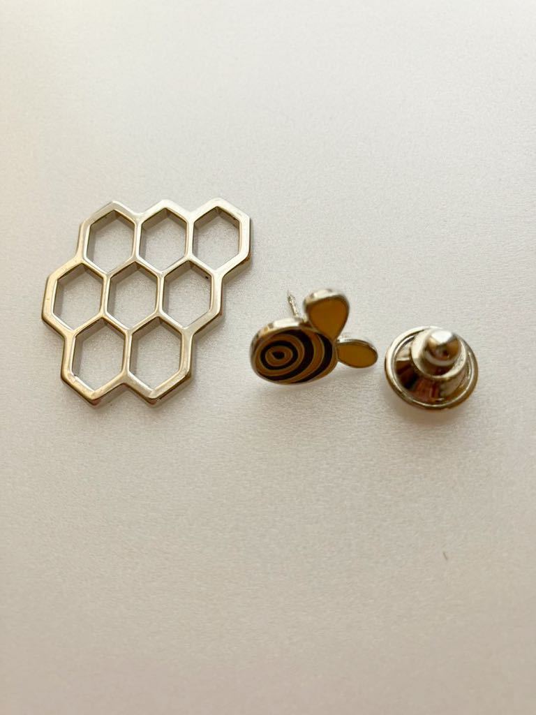mina時代 貴重！ミナ ペルホネン ピンバッジ【Bee】蜂＋蜂の巣 mina perhonen 正規品 レア！