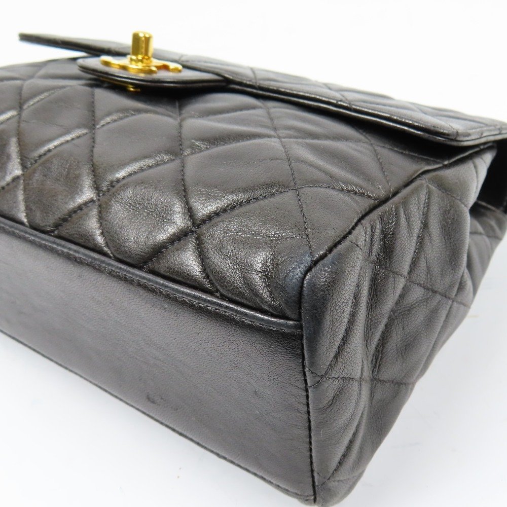 68075★1円スタート★CHANEL シャネル 極美品 ターンロック マトラッセ チェーンショルダーバッグ ヴィンテージ ラムスキン ブラック – パルファム アンバー シャネル(CHANEL) |公式関西国際空港 (CHANEL