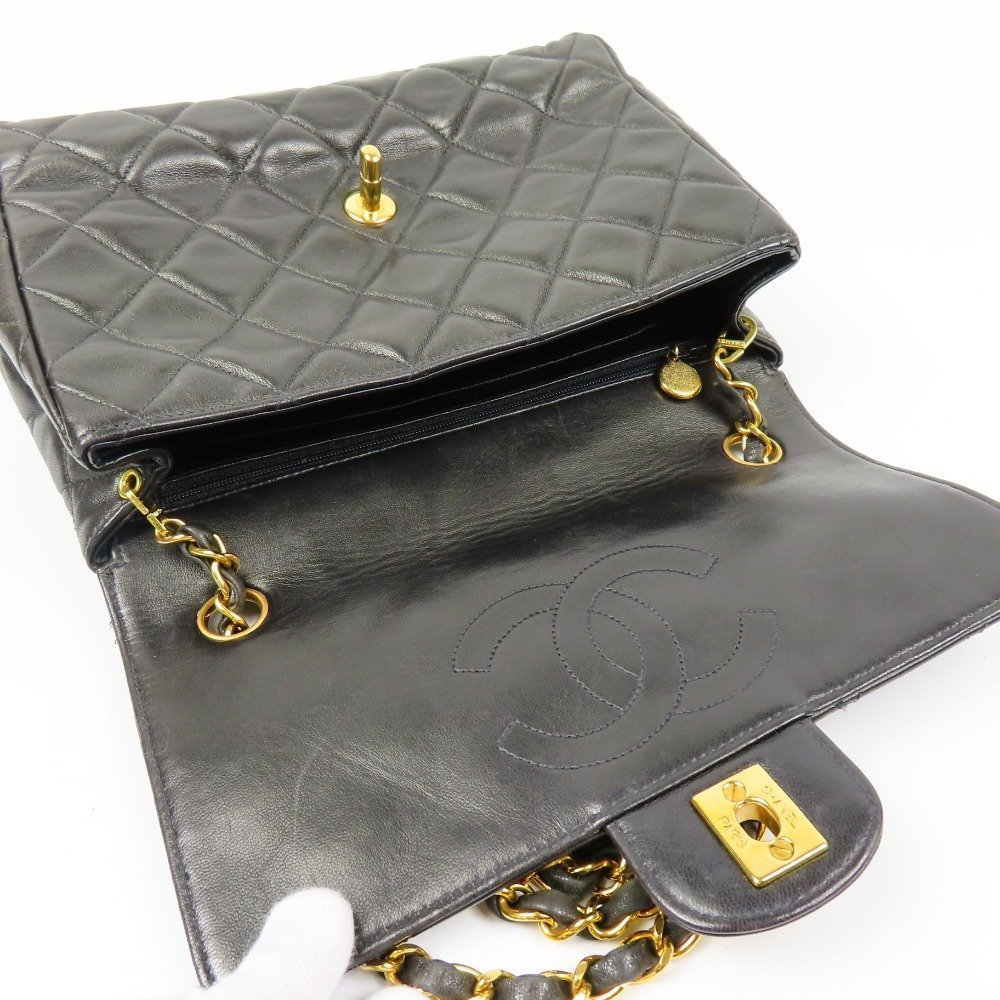 68075★1円スタート★CHANEL シャネル 極美品 ターンロック マトラッセ チェーンショルダーバッグ ヴィンテージ ラムスキン ブラック – パルファム アンバー シャネル(CHANEL) |公式関西国際空港 (CHANEL