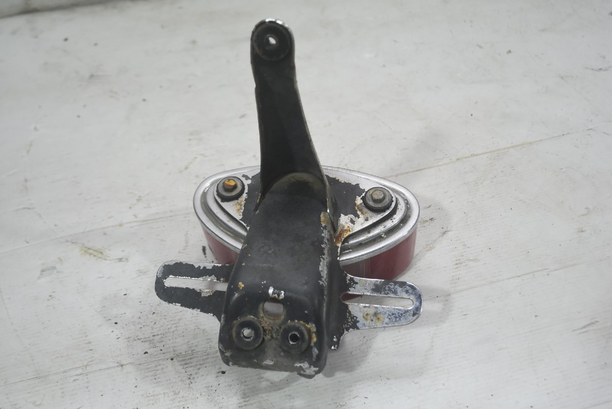 カワサキ W3 W3F 純正 テールランプ B BON(テールランプ)｜売買されたオークション情報、yahooの商品情報をアーカイブ公開 - オークファン