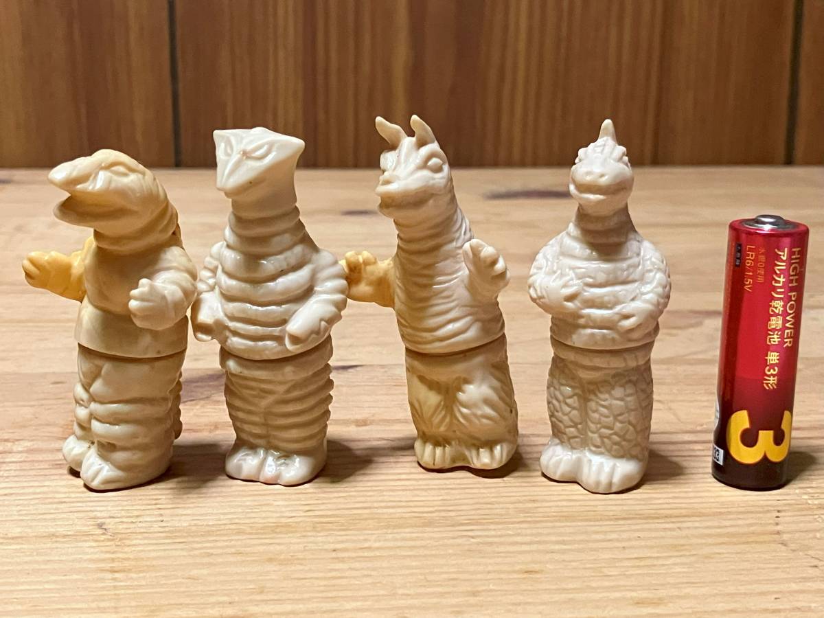 【ソフビ】当時もの　ブルマァク？　鉛筆人形　ウルトラ怪獣4点セット　アーストロン　デットン　サドラー　キングザウルス三世