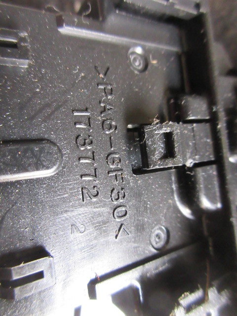 ミラココア L675S フォグランプ フォグの中古品 フォグ ハーネスの通販 ★R5A7416　L675S　ミラココア　純正フォグランプ左右セット　スイッチ付　修理やストック等に