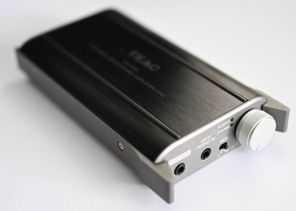 TEAC ヘッドホンアンプ　HA-P50 DAC搭載　最新iPhoneでも動作確認　送料無料