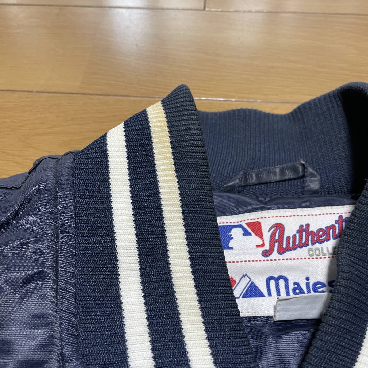 W-11 ○majestic Authentic サイズL！ヤンキース スタジャン○ MLB
