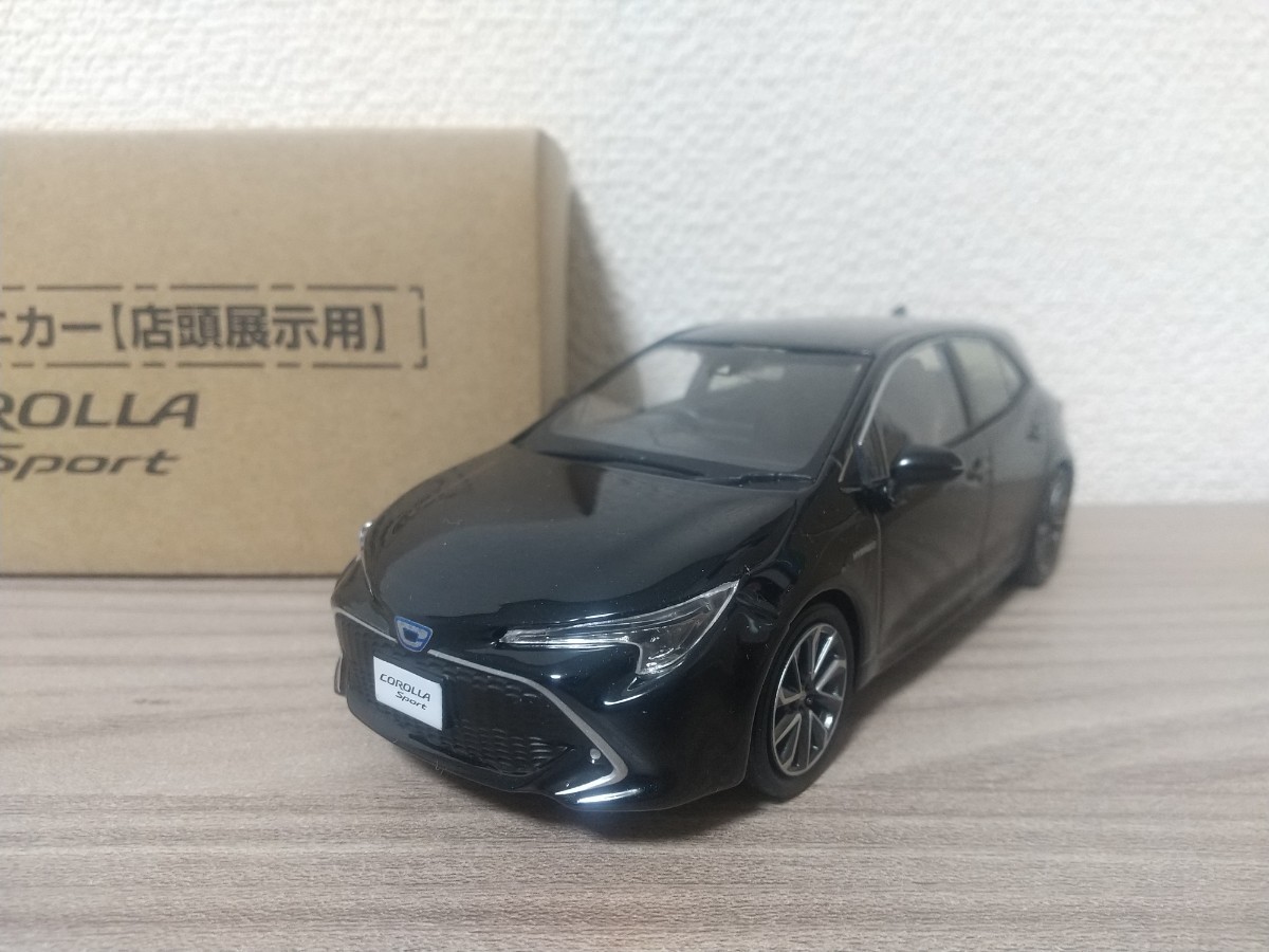 1/30 トヨタ カローラスポーツ カラーサンプルミニカー アティチュード